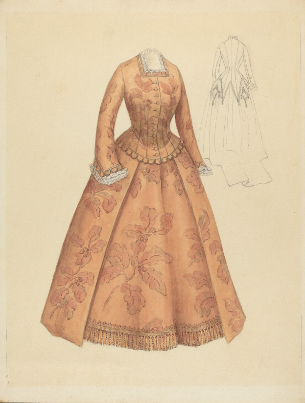 Ein detailliertes Kostümdesign aus dem 18. Jahrhundert für ein bodenlanges Kleid mit hohem Kragen, floral gemustertem Oberteil in Pink, Lila und Blau sowie einer Spitzenborte am Rock.
