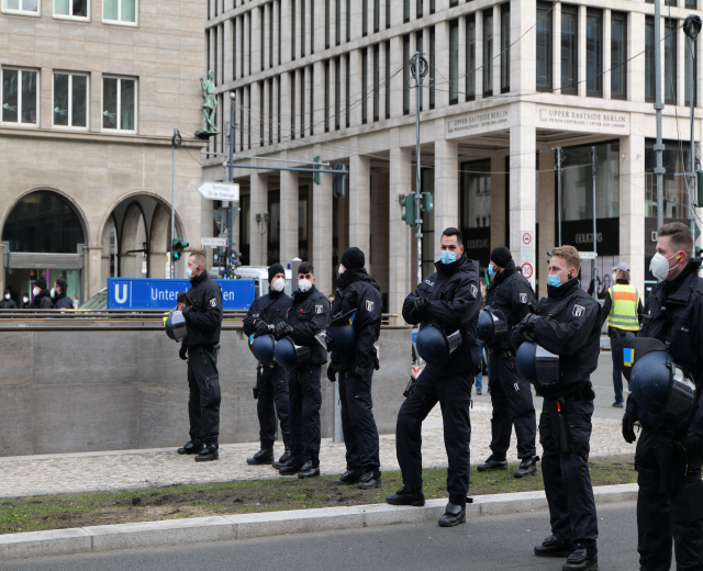 POL-WES: Wesel - Neue Führung in der Pressestelle und Öffentlichkeitsarbeit / Henner Störmer ist neuer Pressesprecher der Polizeiwache Wesel