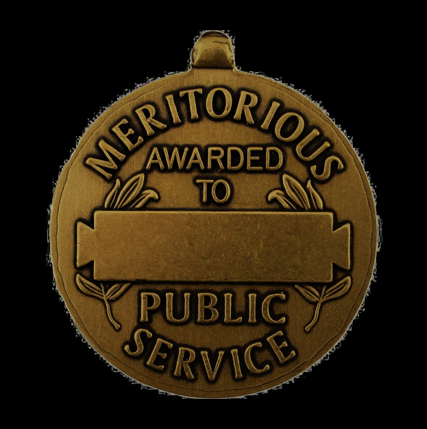 Bronzene Medaille mit der Inschrift 'Verdienstvolle Tätigkeit im öffentlichen Dienst' vor einem weißen Hintergrund.