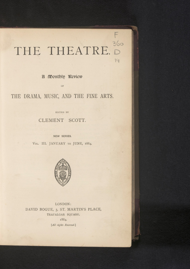 Ein Buch mit dem Titel 'The Theatre: A Monthly Review of the Drama, Music, and the Fine Arts' ist aufgeschlagen und zeigt eine Seite mit Text und einem Logo.